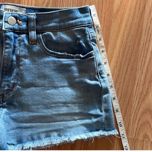 2 pair jeans shorts for 1 price!!!! American eagle & PINK - Picture 5 of 15